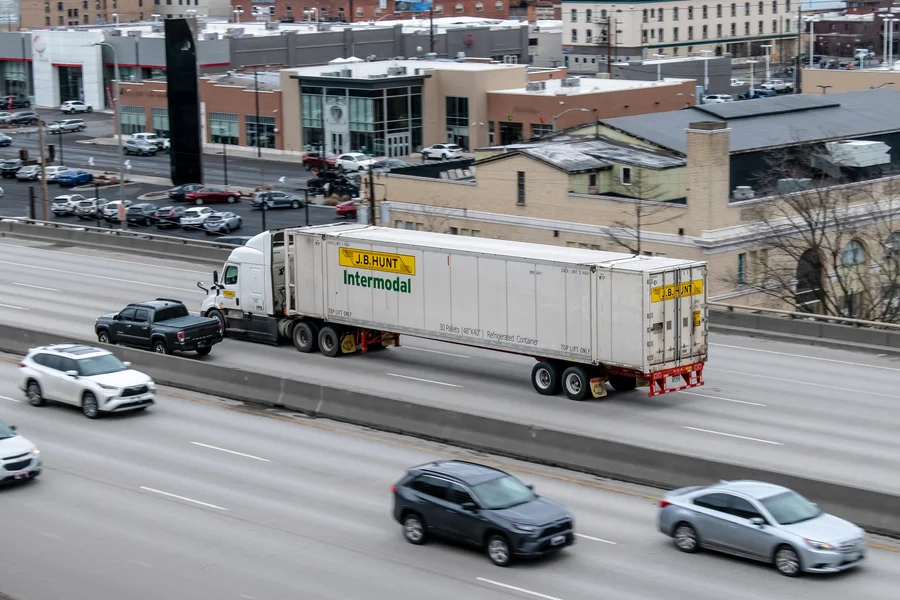 Common Challenges Of Interstate Moving And Solutions in Ontario, CA